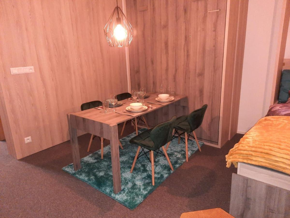 Apartman Artemis Bešeňová Esterno foto